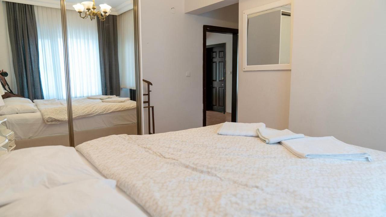קמר Spacious Villa With Sea And Mountain View מראה חיצוני תמונה