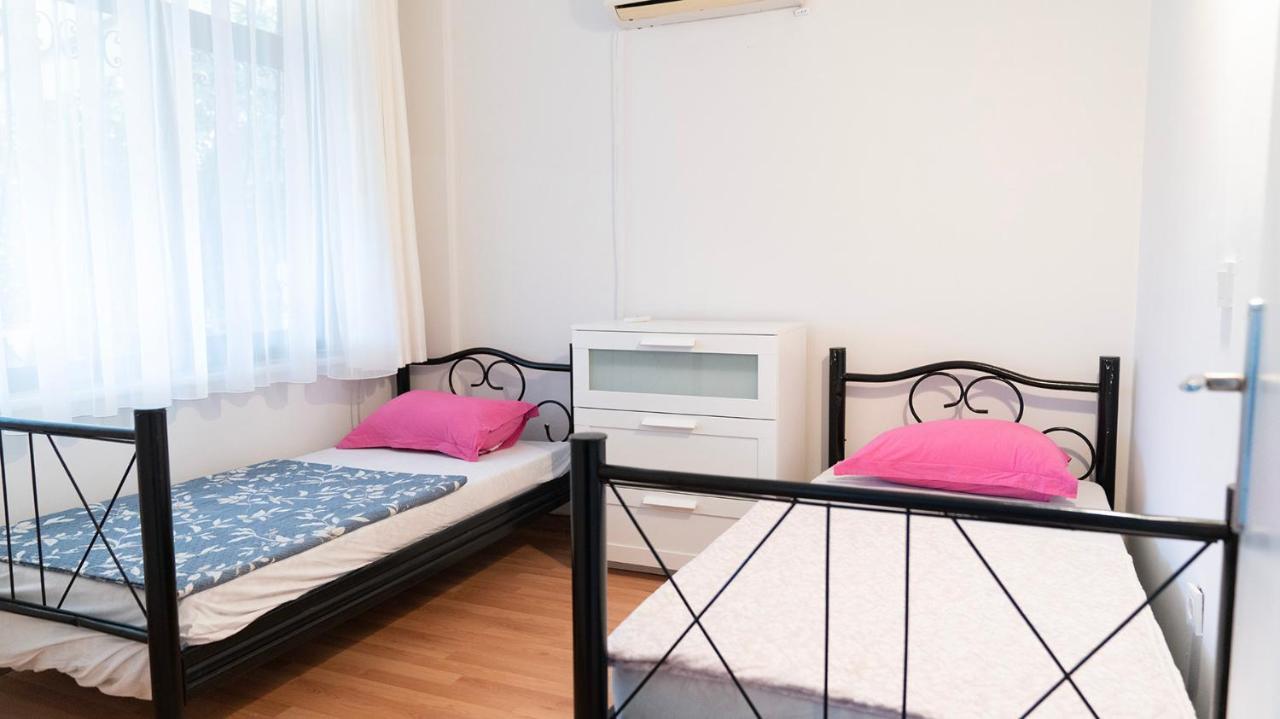 קמר Spacious Villa With Sea And Mountain View מראה חיצוני תמונה