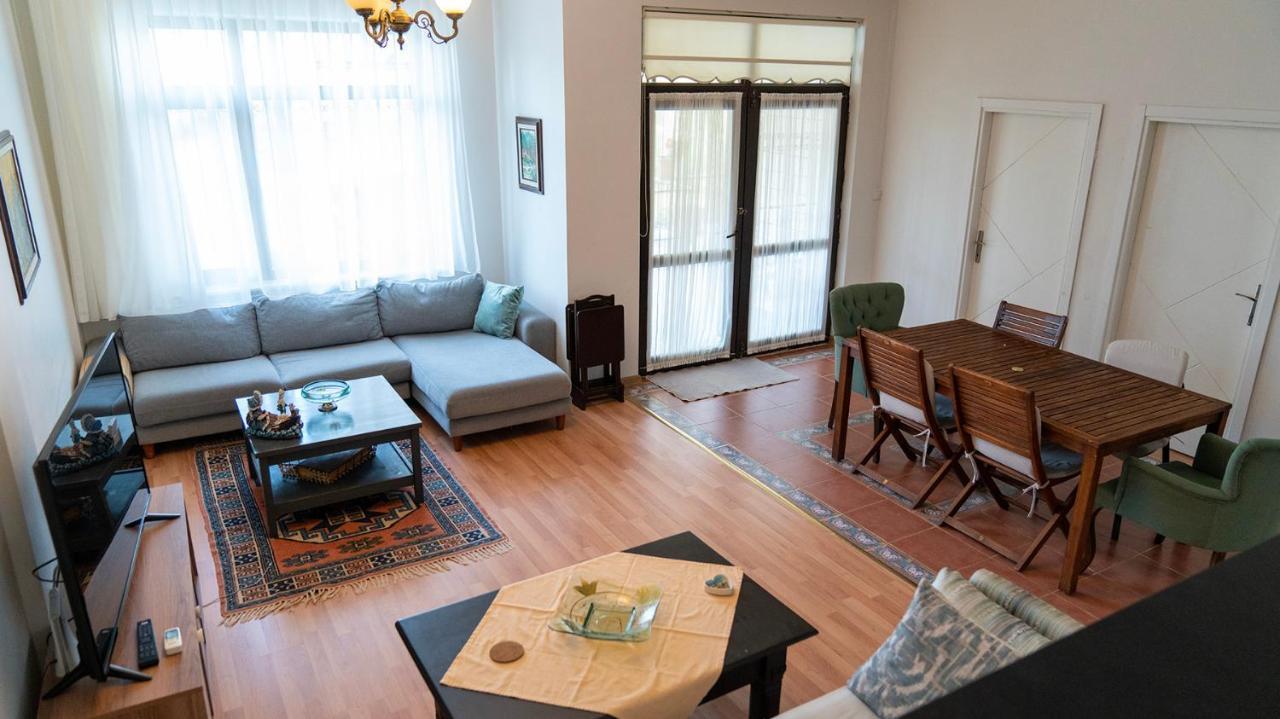 קמר Spacious Villa With Sea And Mountain View מראה חיצוני תמונה