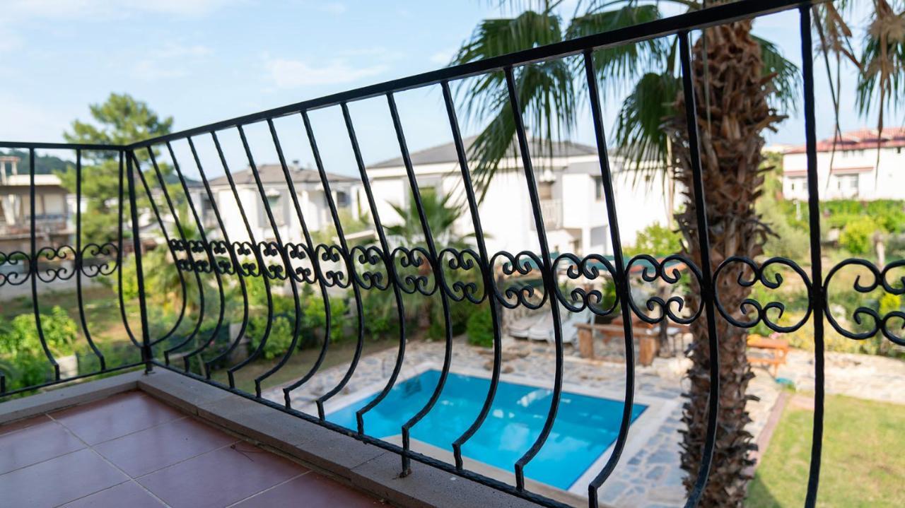 קמר Spacious Villa With Sea And Mountain View מראה חיצוני תמונה